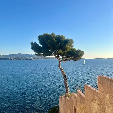 Grand Mezzanine Calme Climatise Parking Prive 700 M Appartement *